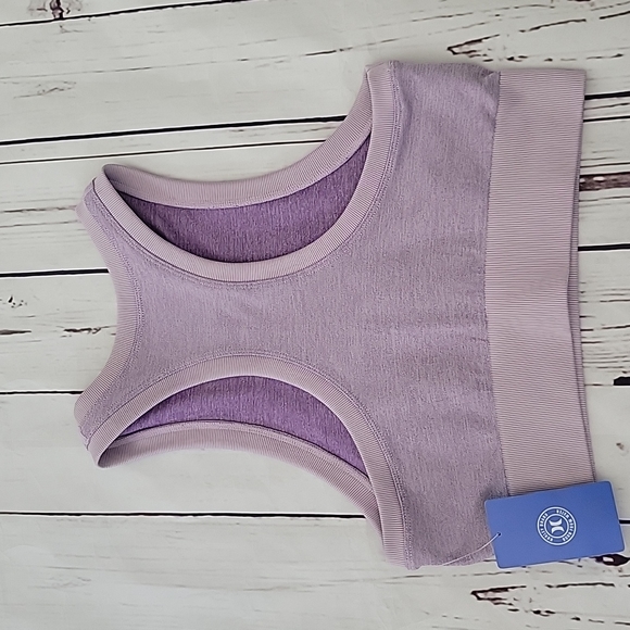 Hurley - Picture 6 of 8